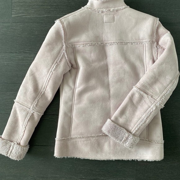 Faux suede fall jacket with faux fur interior in a soft pink colour size small - Picture 2 of 5